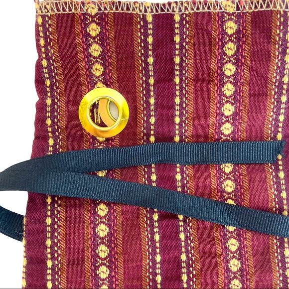 Wine Bottle Fabric Gift Bag With Fabric Ribbon for Tying - Picture 5 of 12